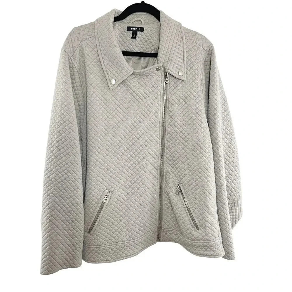 Torrid Light Gray Quilted Zip Front Moto Jacket Coat Women's Plus Size 5X